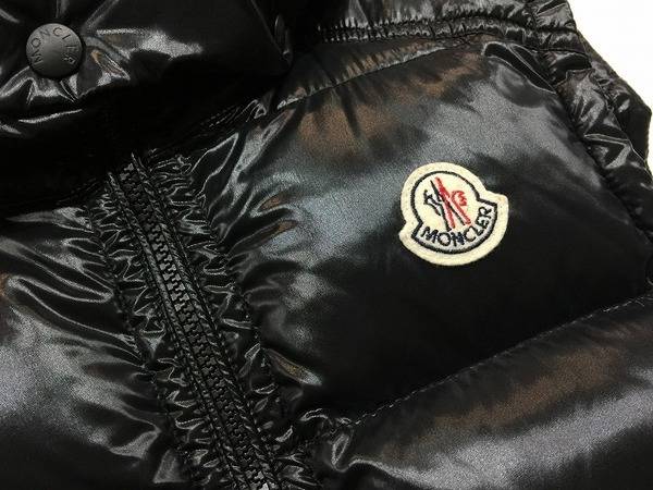 ダウンアウター続々入荷！MONCLER、TATRASそして本日は新たに