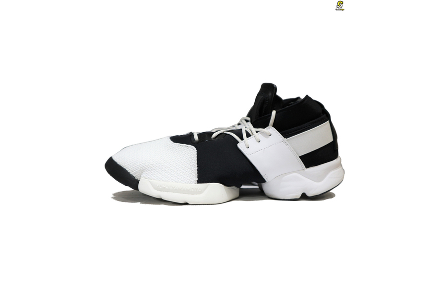 Adidas y 3 kydo sale