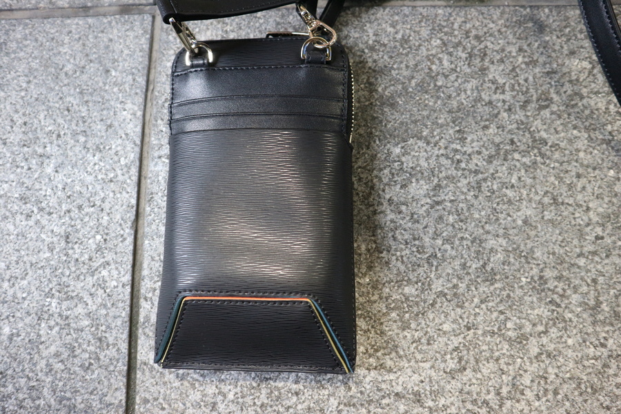 Paul Smith/ポールスミス】よりブライトストライプカラーライン ミニポシェット が入荷致しました。[2020.07.27発行]｜トレファクスタイル亀有店｜洋服・古着の買取と販売の専門店｜トレジャーファクトリー（トレファク）のファッションリユース