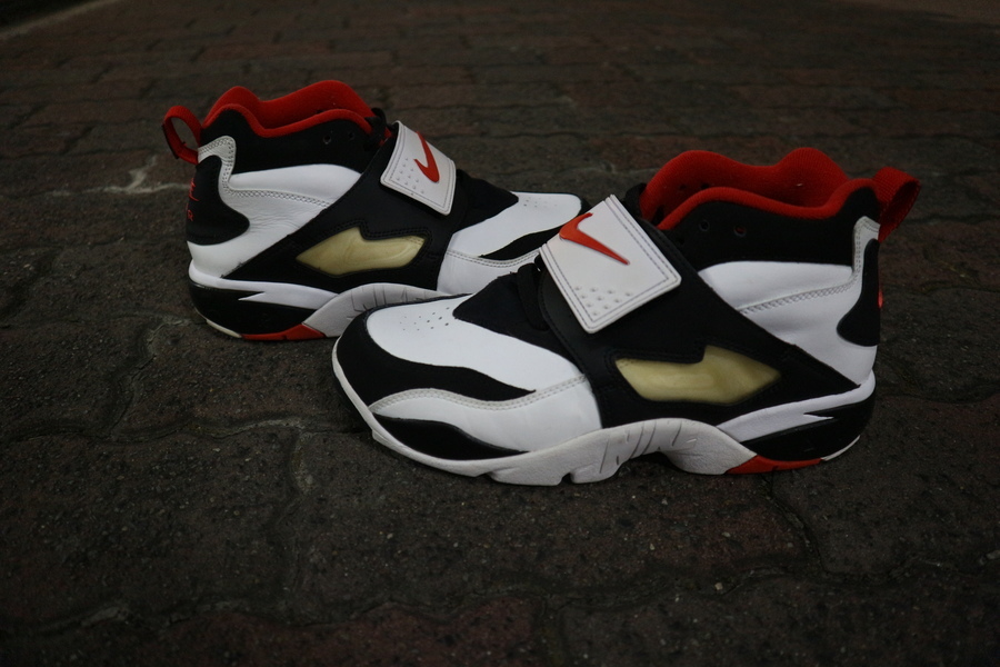 SALE／62%OFF】 NIKE“Air Diamond Turf“26センチ 1993年製 asakusa.sub.jp