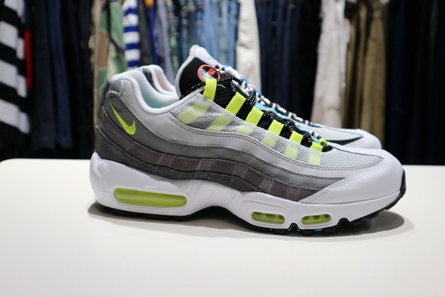 NIKE airmax95greedy2.0 27.5㎝ 新品 靴