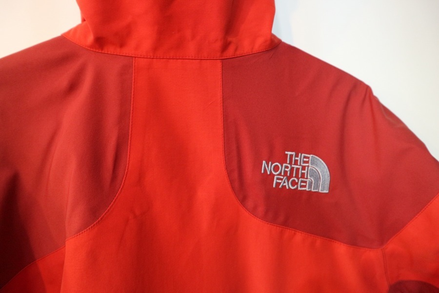 THE NORTH FACE/ノースフェイス】 マウンテンジャケット(NPW15212)  入荷情報[2019.04.03発行]｜トレファクスタイル新小岩店｜洋服・古着の買取と販売の専門店｜トレジャーファクトリー（トレファク）のファッションリユース