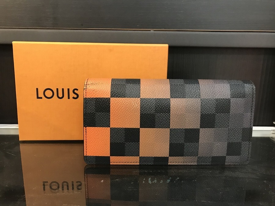 ラグジュアリーブランド【LOUIS VUITTON /ルイ ヴィトン