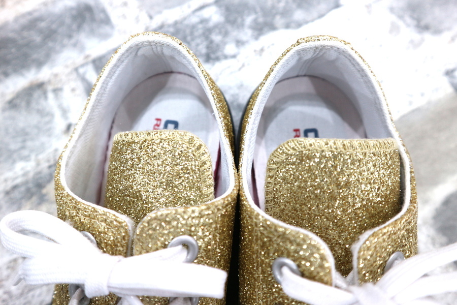 CONVERSE（コンバース）ALL STAR 100 GLITTER OX ゴールドが入荷しま