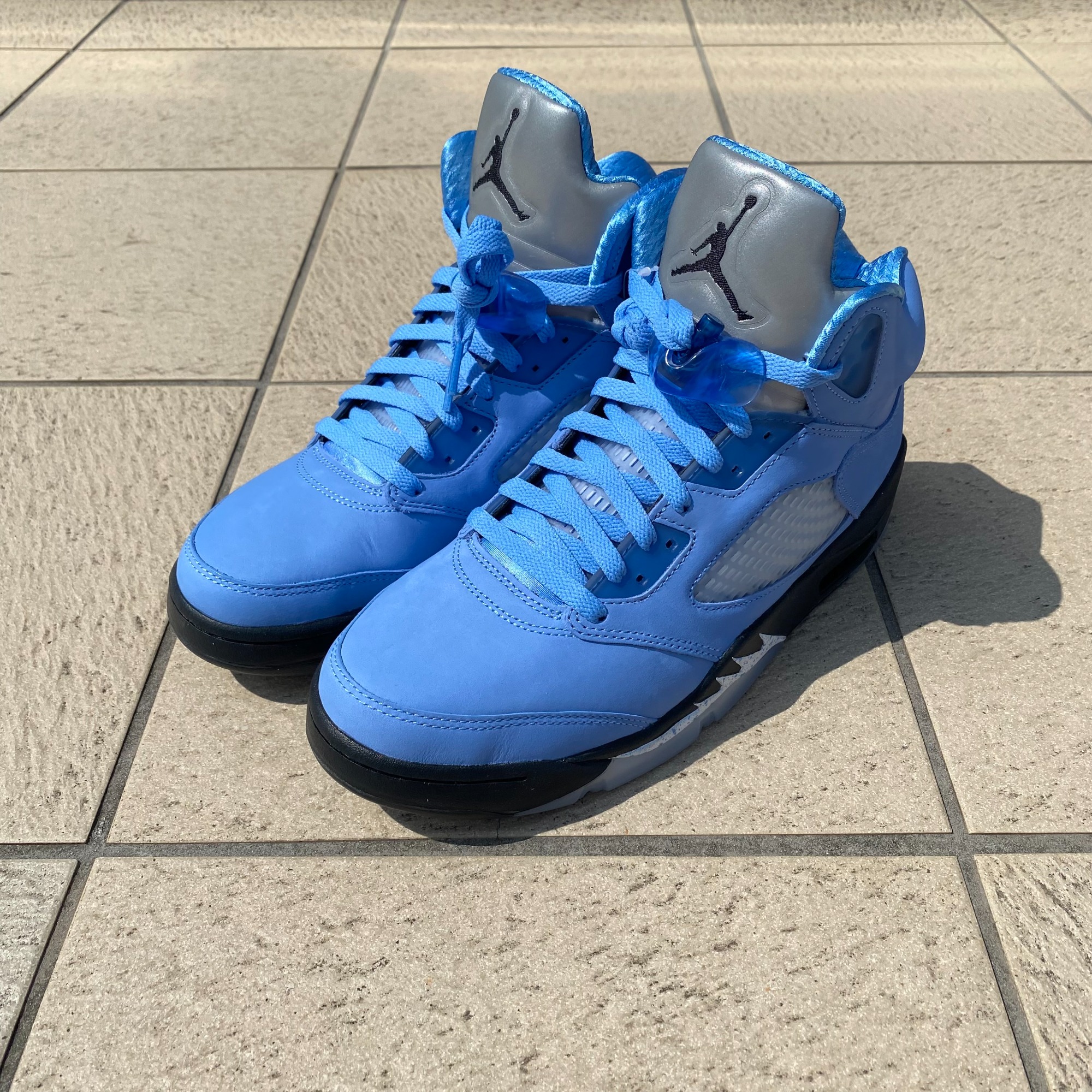 人気スポーツブランド【NIKE/ナイキ】よりがAIR JORDAN 5 RETRO