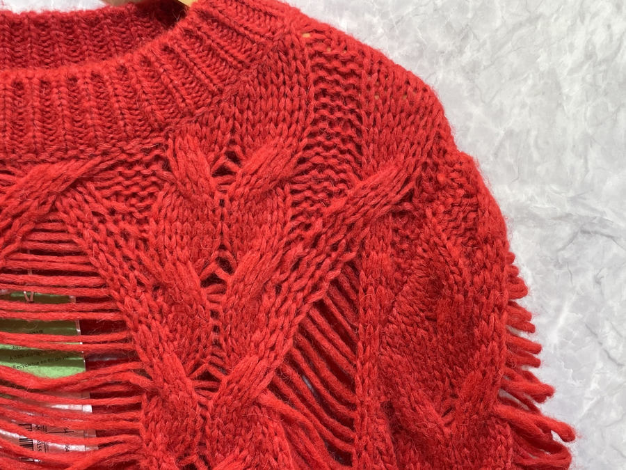 STELLA McCARTNEY/ステラマッカートニー】よりDESTROYED CABLE Knitが