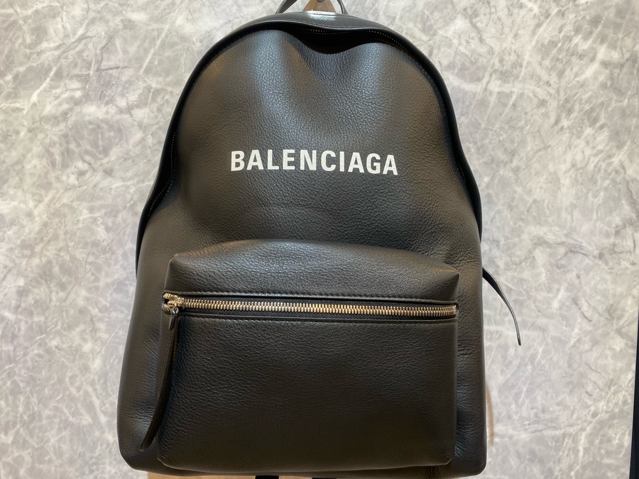 BALENCIAGA/バレンシアガ】よりEVERYDAY BACKPACK（エブリデイバック