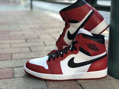 NIKE/ナイキ】よりAIR JORDAN 1 RETRO HIGH 