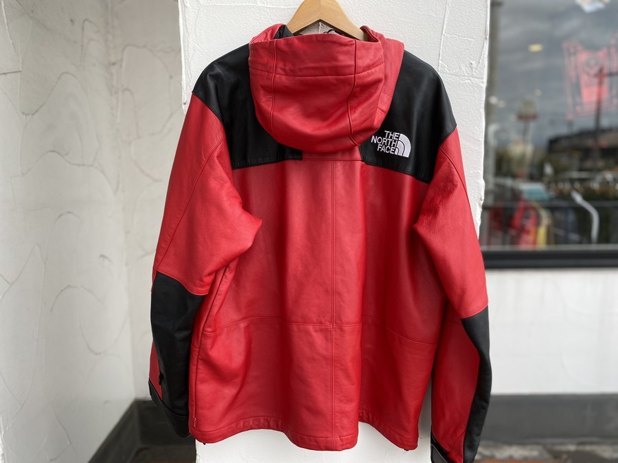 レアコラボアイテム【THENORTHFACE×Supreme/ザノースフェイス×シュプリーム】レザーマウンテンパーカー をお買取いたしました。[2021.09.27発行]｜トレファクスタイル稲毛店｜洋服・古着の買取と販売の専門店｜トレジャーファクトリー（トレファク）のファッションリユース