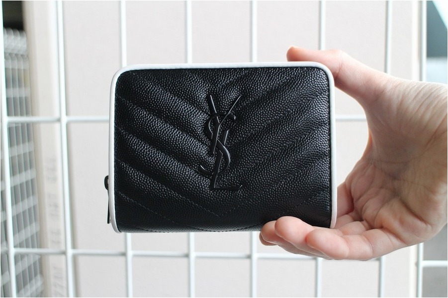 Saint Laurent Paris/サンローランパリ 】2つ折り財布が入荷致しました。[2020.07.14発行]｜トレファクスタイル多摩センター店｜洋服・古着の買取と販売の専門店｜トレジャーファクトリー（トレファク）のファッションリユース