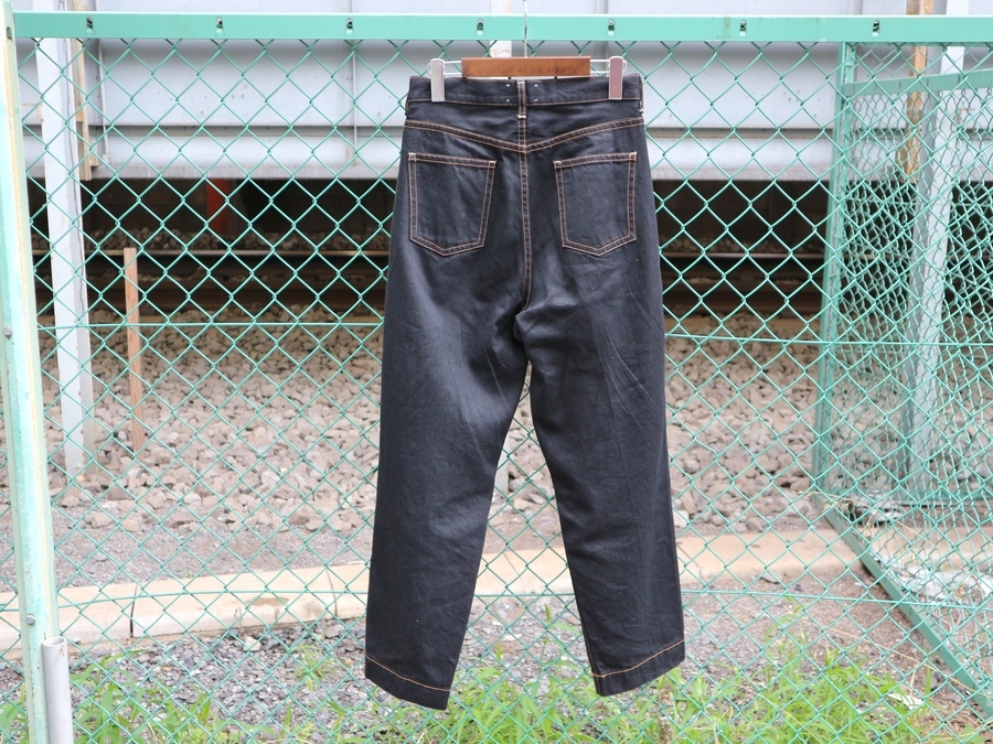 SERGE de bleu／サージ】より20SS TACK JEANS DRY BLACKの入荷