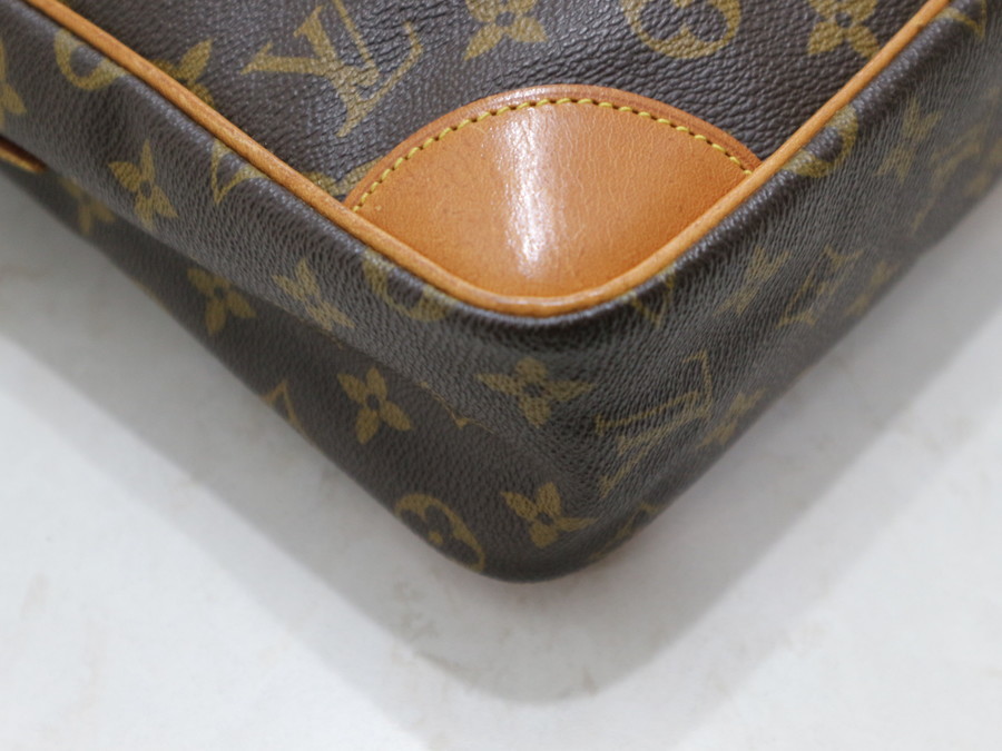 LOUIS VUITTON /ルイ ヴィトン】ダヌーブGMショルダーバッグが入荷しま