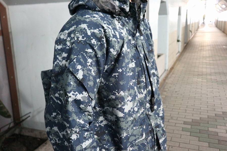 米軍実用品！！希少アイテム「US.NAVY DIGTAL PATTERN GORE-TEX PARKA  」入荷しました！[2019.12.18発行]｜トレファクスタイル三鷹南口店｜洋服・古着の買取と販売の専門店｜トレジャーファクトリー（トレファク）のファッションリユース