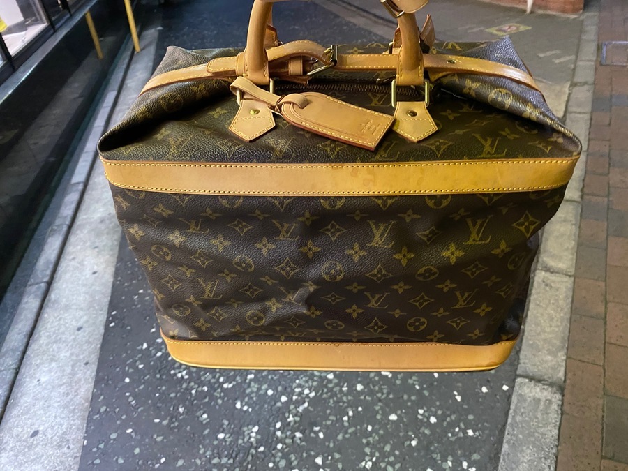 LOUIS VUITTON /ルイ ヴィトン】からクルーザーバッグ40 入荷です ...