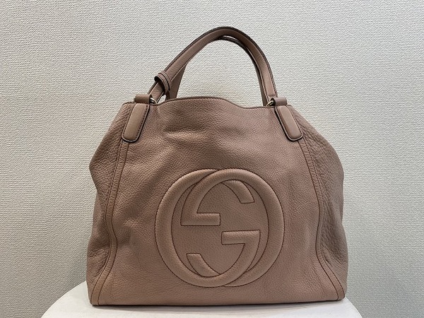 GUCCI/グッチ】からGG タッセルチャーム ソーホーショルダーバッグ