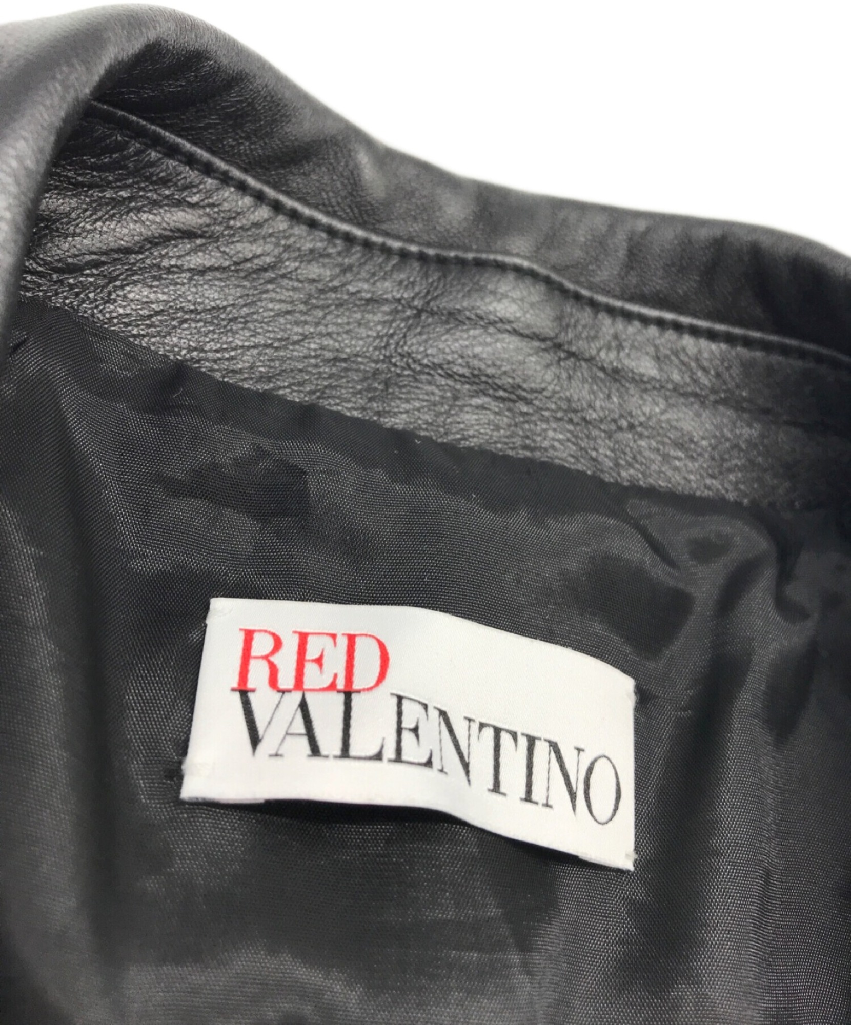 RED VALENTINO/レッドヴァレンティノ】から「ストーンディティール