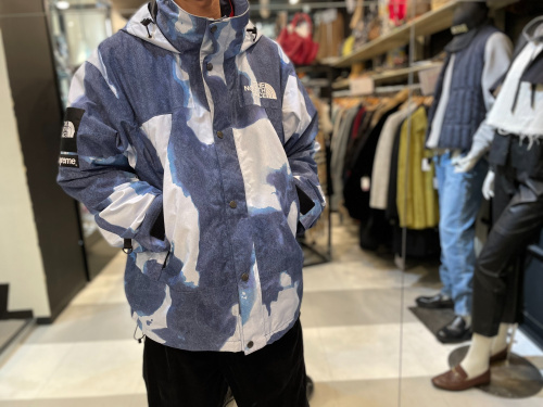 SUPREME×THE NORTH FACE/シュプリーム × ザノースフェイス】から「21AW Bleached Denim Print  Mountain Jacket ブリーチド デニム プリント マウンテン ジャケット」を買取入荷致しました。[2023.02.13発行]｜トレファクスタイル三鷹南口店｜洋服・古着の買取と販売の専門  ...