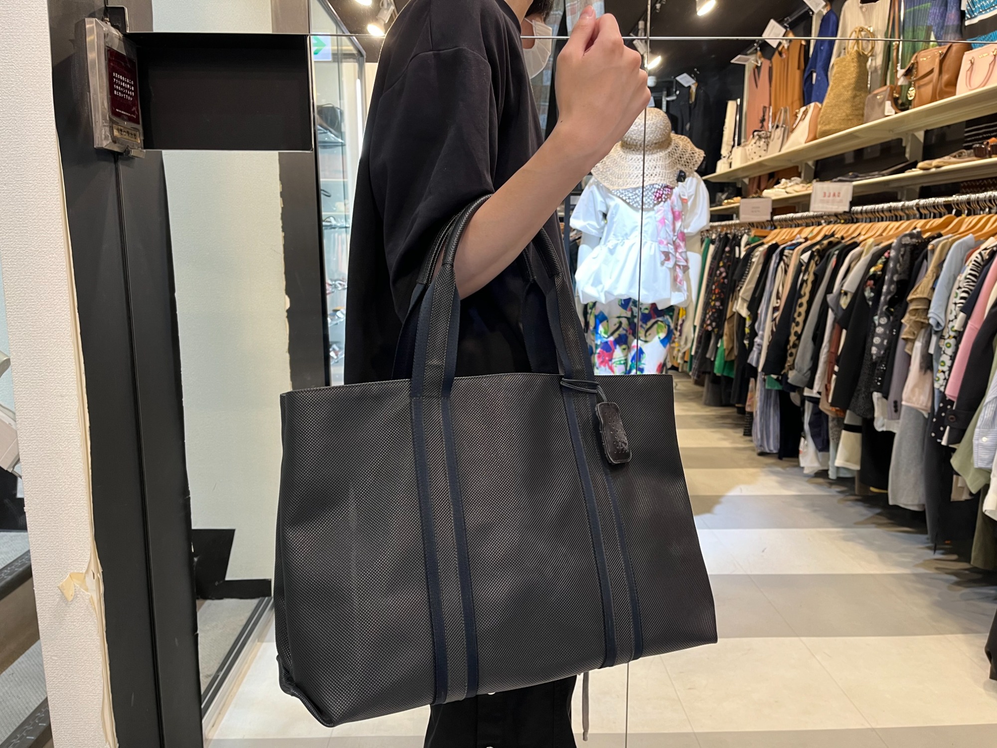 BOTTEGA VENETA /ボッテガベネタ】から「トートバッグ マルコポーロ  152222」を買取入荷致しました。[2024.07.12発行]｜トレファクスタイル三鷹南口店｜洋服・古着の買取と販売の専門店｜トレジャーファクトリー（トレファク）のファッションリユース