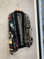 Coogi/クージー】よりボタンレスクージーニットカーディガン が買取入荷いたしました！[2023.12.12発行]｜トレファクスタイル川口芝産業道路店｜洋服・古着の買取と販売の専門店｜トレジャーファクトリー（トレファク）のファッションリユース