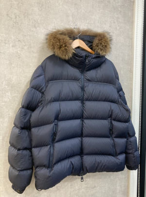 「インポートブランドのMONCLER 」