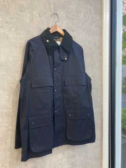 「インポートブランドのBarbour×EDIFICE 」