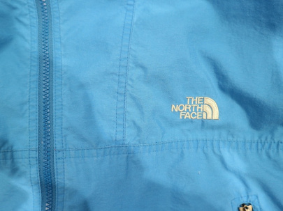 「アウトドアブランドのTHE NORTH FACE 」