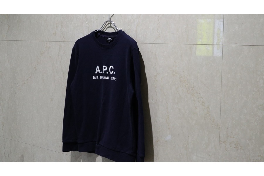 A.P.C. /アーペーセー】よりロゴ刺繍スウェット が入荷致しました[2020.04.30発行]｜トレファクスタイル三軒茶屋店｜洋服・古着の買取と販売の専門店｜トレジャーファクトリー（トレファク）のファッションリユース