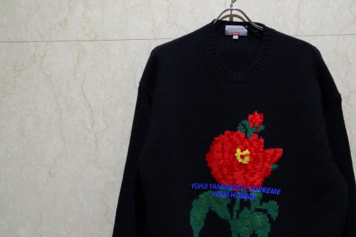 【YOHJI YAMAMOTO × SUPREME/ヨウジヤマモト シュプリーム】よりFlower Knit Sweaterが入荷致しました[2020.10.08発行]｜トレファクスタイル三軒茶屋店｜洋服・古着の買取と販売の専門店｜トレジャーファクトリー（トレファク）のファッション  ...