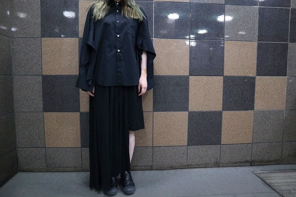 Yohji Yamamoto FEMME/ヨウジヤマモトファム】から変形ラップスカート