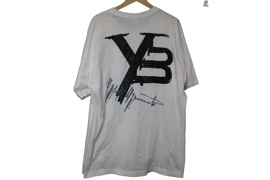 Y-3/ワイスリー 18SS TEE ART2 入荷致しました！！[2019.04.19発行]｜トレファクスタイル江古田店｜洋服・古着の買取と販売の専門店｜トレジャーファクトリー（トレファク）のファッションリユース