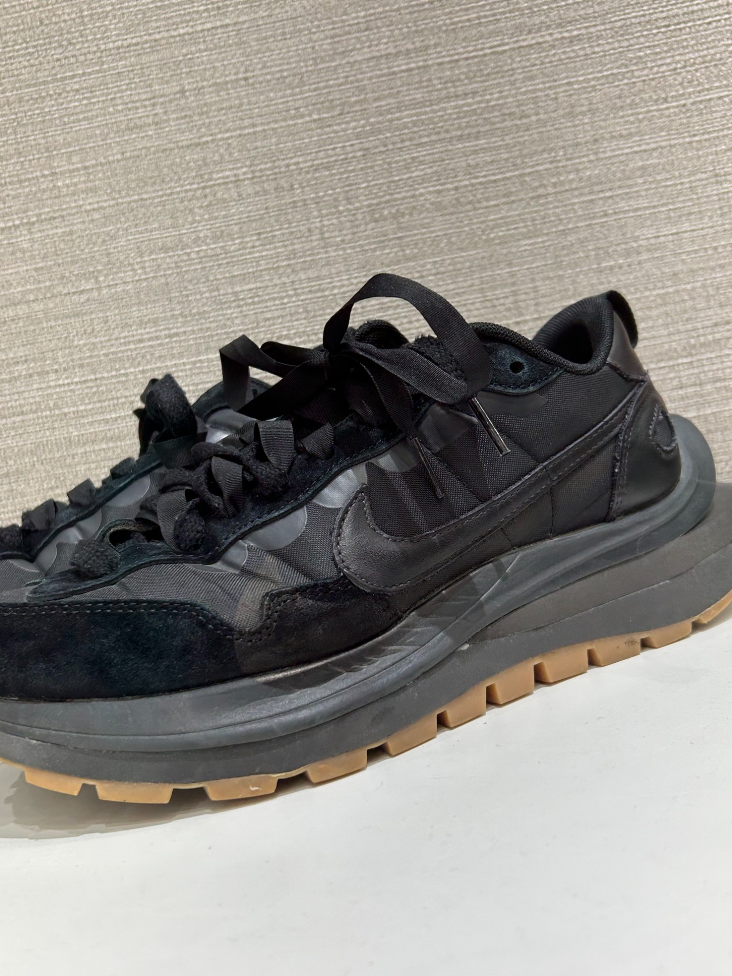 NIKE×sacai】より【VAPORWAFFLE  /ヴェイパーワッフル】を買取入荷致しました！！[2024.02.25発行]｜トレファクスタイル八王子店｜洋服・古着の買取と販売の専門店｜トレジャーファクトリー（トレファク）のファッションリユース