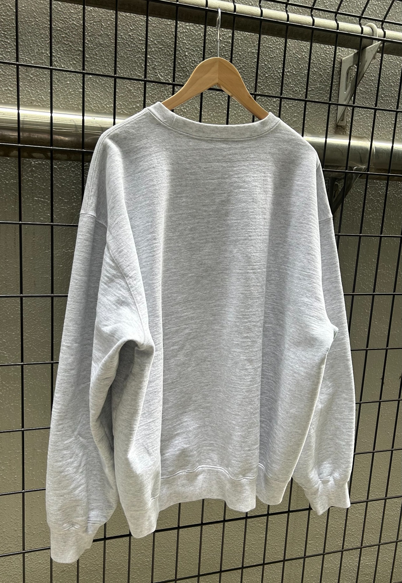 Supreme/シュプリーム】より【Crest Crewneck Sweat/クレストクルー ...