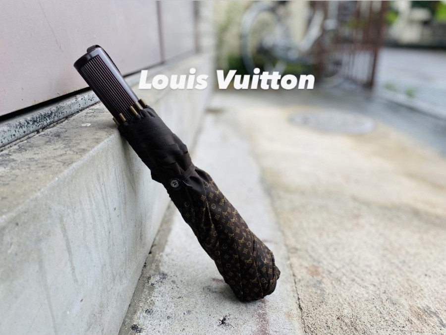 ラグジュアリーブランド【LOUISVUITTON /ルイヴィトン 】よりパラプルュイオンデー モノグラム 折りたたみ傘を買取入荷致しました。[2021.07.03発行]｜トレファクスタイル高円寺店｜洋服・古着の買取と販売の専門店｜トレジャーファクトリー（トレファク）のファッション  ...