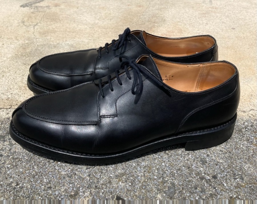 高級英国靴【Crockett & Jones/クロケット＆ジョーンズ】よりMORETON を買取入荷致しました。[2021.08.25発行]｜トレファクスタイル高円寺店｜洋服・古着の買取と販売の専門店｜トレジャーファクトリー（トレファク）のファッションリユース