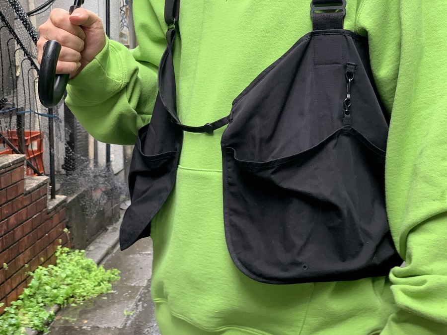 Mountain Research/マウンテンリサーチよりFlower Carrier Half Vest