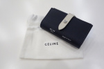 CELINE/セリーヌ】よりバイカラー6連キーケースが入荷しました