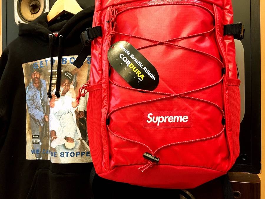 「SUPREMEのシュプリーム 」