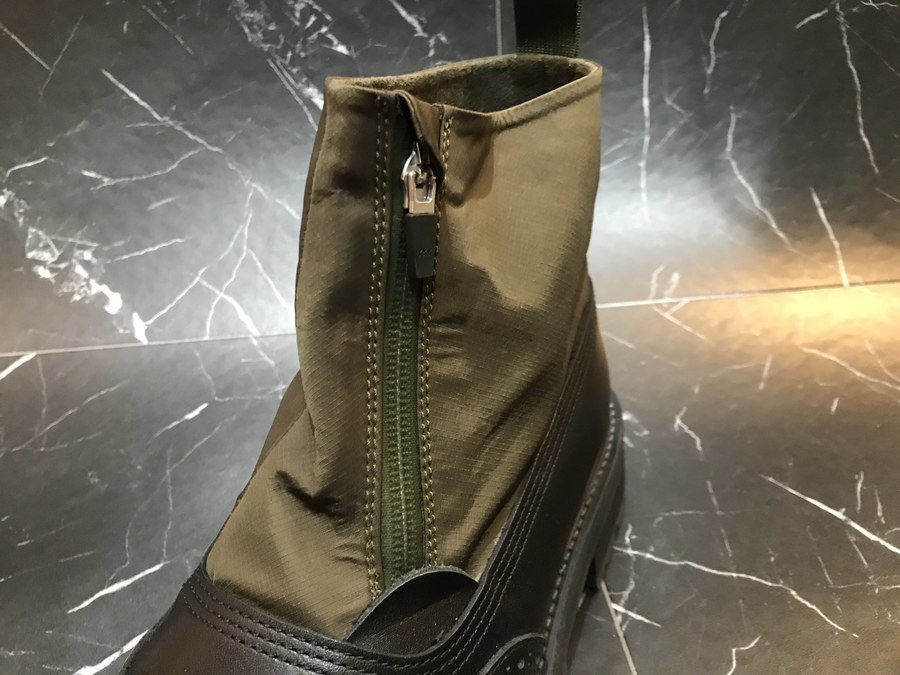 Hender Scheme/エンダースキーマー】よりナイロン切替ウィングチップ