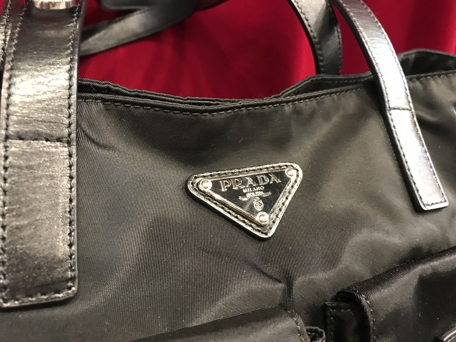 PRADA / プラダ】より2ポケットナイロントートバッグが買取入荷致し