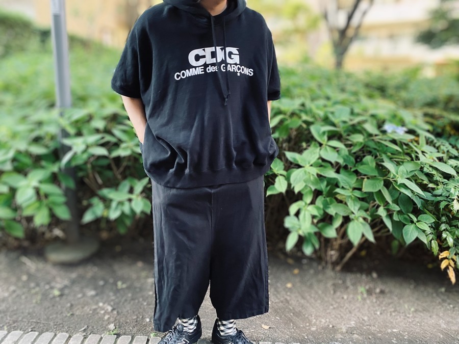 超特価得価 COMME des GARCONS - コムデギャルソン変形ポンチョ