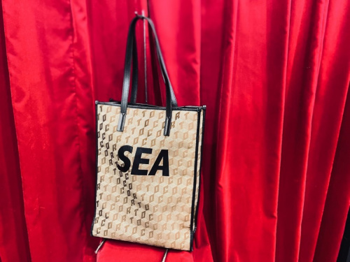 有名ブランド【WIND AND SEA×CORTO MOLTEDO/ウィンダンシー × コルトモルテド】より総柄モノグラムトートバッグ/Monogram  Tote Bag(WDS-CMTD-02)が買取入荷致しました。[2021.11.05発行]｜トレファクスタイル相模大野店｜洋服・古着の買取と販売の専門店｜トレジャー  ...