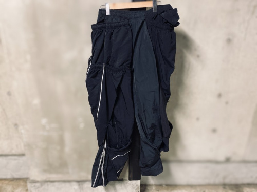 有名ブランド【NIKELAB/ナイキラボ】より再構築ナイロンパンツ/M NRG DH PANT BLACK(AV8268-010 )が買取入荷致しました。[2022.03.05発行]｜トレファクスタイル相模大野店｜洋服・古着の買取と販売の専門店｜トレジャーファクトリー（トレファク）のファッションリユース