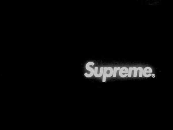 「SUPREMEの戸越銀座 」