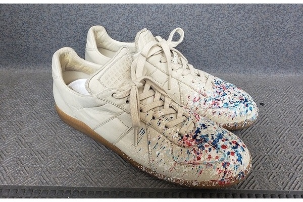 Martin Margiela 22 マルタンマルジェラ22 よりペイント加工ジャーマントレーナーをご紹介致します 2020 06 03発行