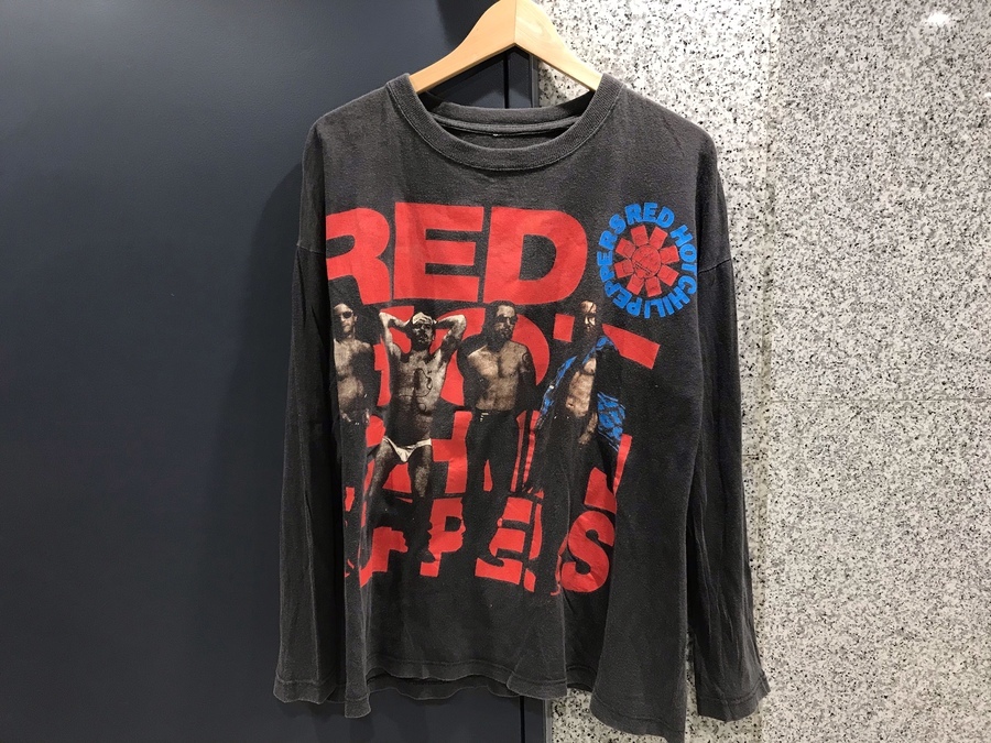 人気ヴィンテージバンドTシャツ【RED HOT CHILI PEPPERS/レッドホット