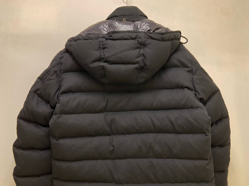 大人気インポートブランド【 MONCLER / モンクレール 】より AMBROISE 