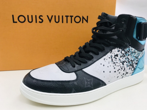 LOUIS VUITTON /ルイヴィトン】20SS スプラッシュリヴォリハイカットスニーカー のご紹介。[2020.12.10発行]｜トレファクスタイル戸越銀座店｜洋服・古着の買取と販売の専門店｜トレジャーファクトリー（トレファク）のファッションリユース