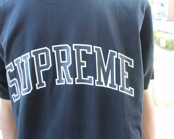 アーチロゴのアレ...Supreme...[2015.07.26発行]｜トレファクスタイル