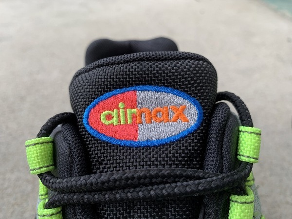 Air max 95 outlet tongue logo