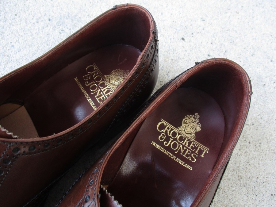 Crockett & Jones(クロケット＆ジョーンズ)】メダリオンシューズが入荷